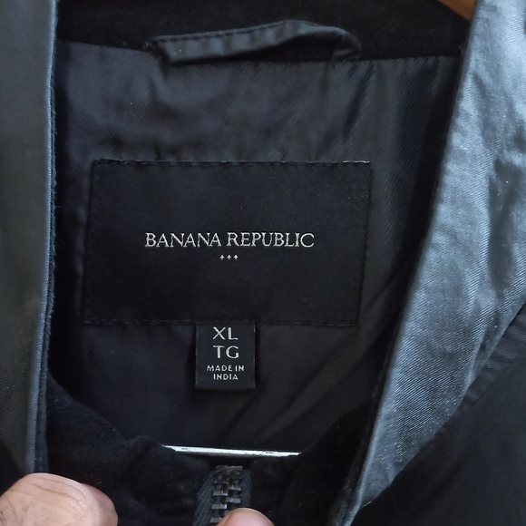 Banana Republic - Picture 4 of 7
